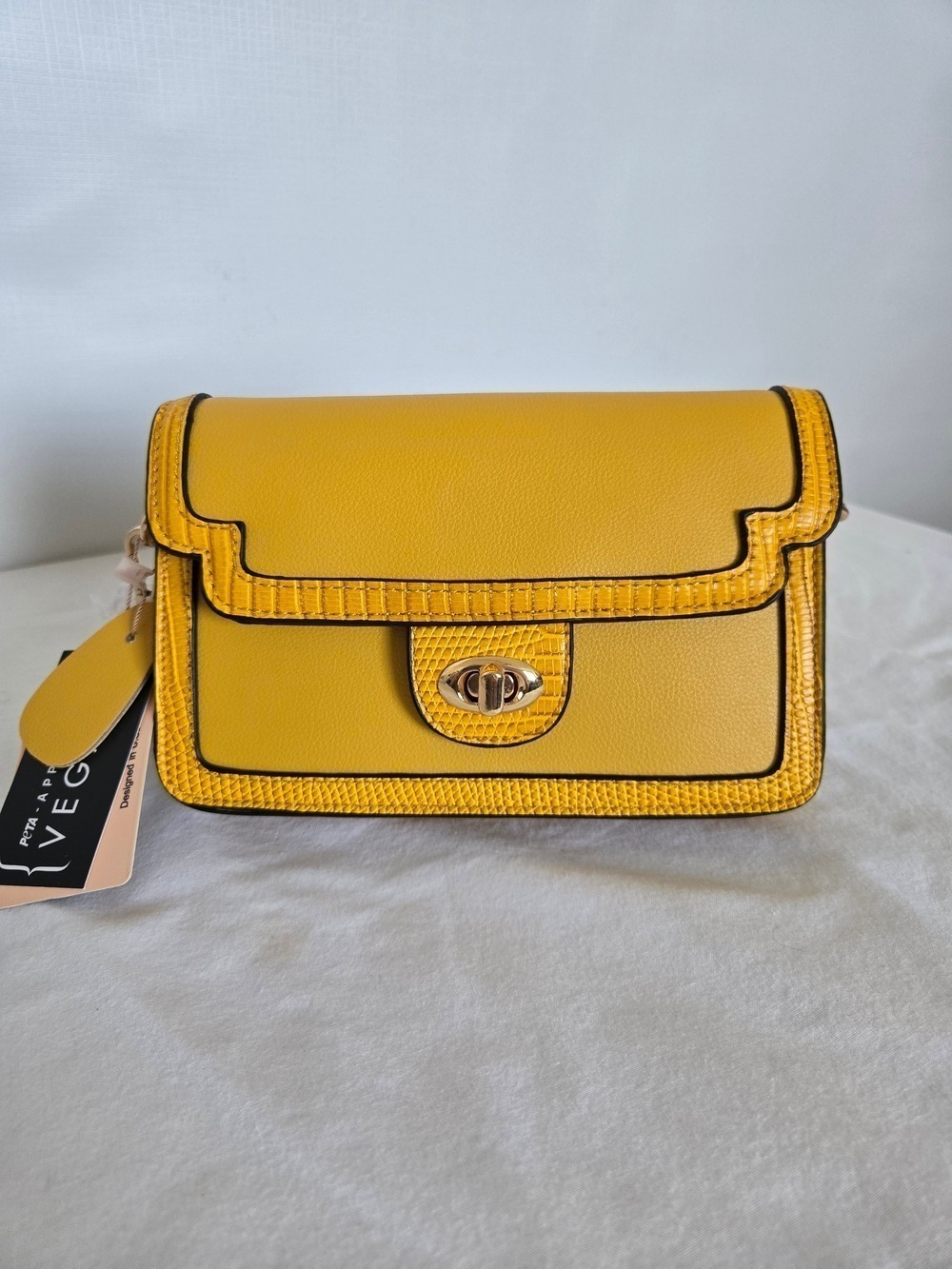 MELLOW WORLD YELLOW GOLD CROSSBODY HANDBAG VEGAN LEATHER WOMEN'S NWT